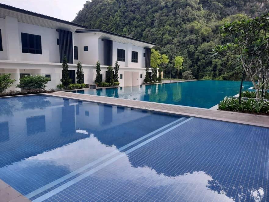 Hotspring 2 Room 1512 Suite Sunway Onsen With Theme Park View 4 Pax Tambun Eksteriør bilde